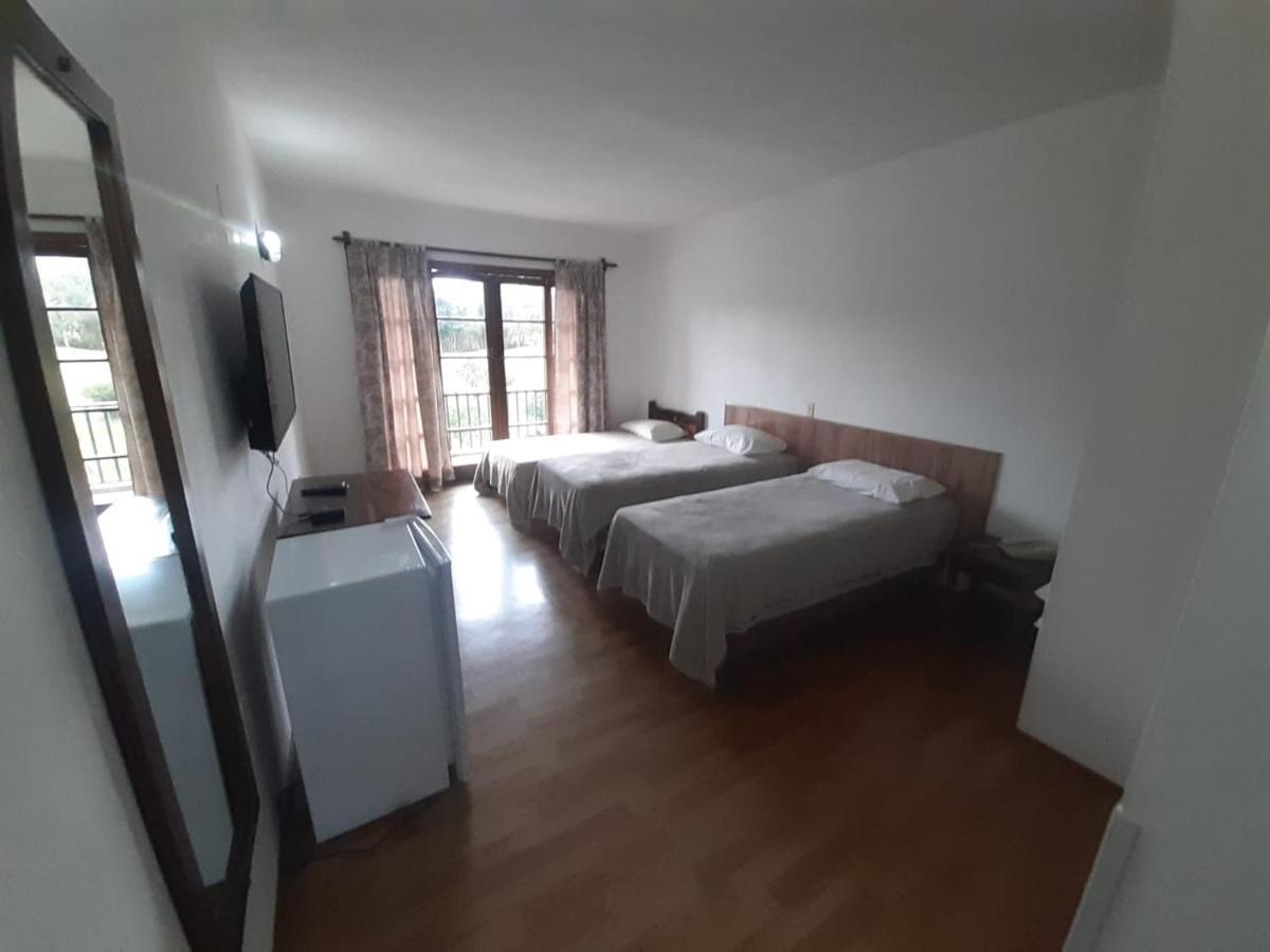 Hotel Campo Alegre 캄푸 알레그리 외부 사진